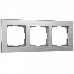 Рамка W0031706/ Рамка на 3 поста Aluminium (алюминий)
