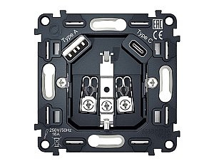 Розетка Ambrella Volt QUANT VM160